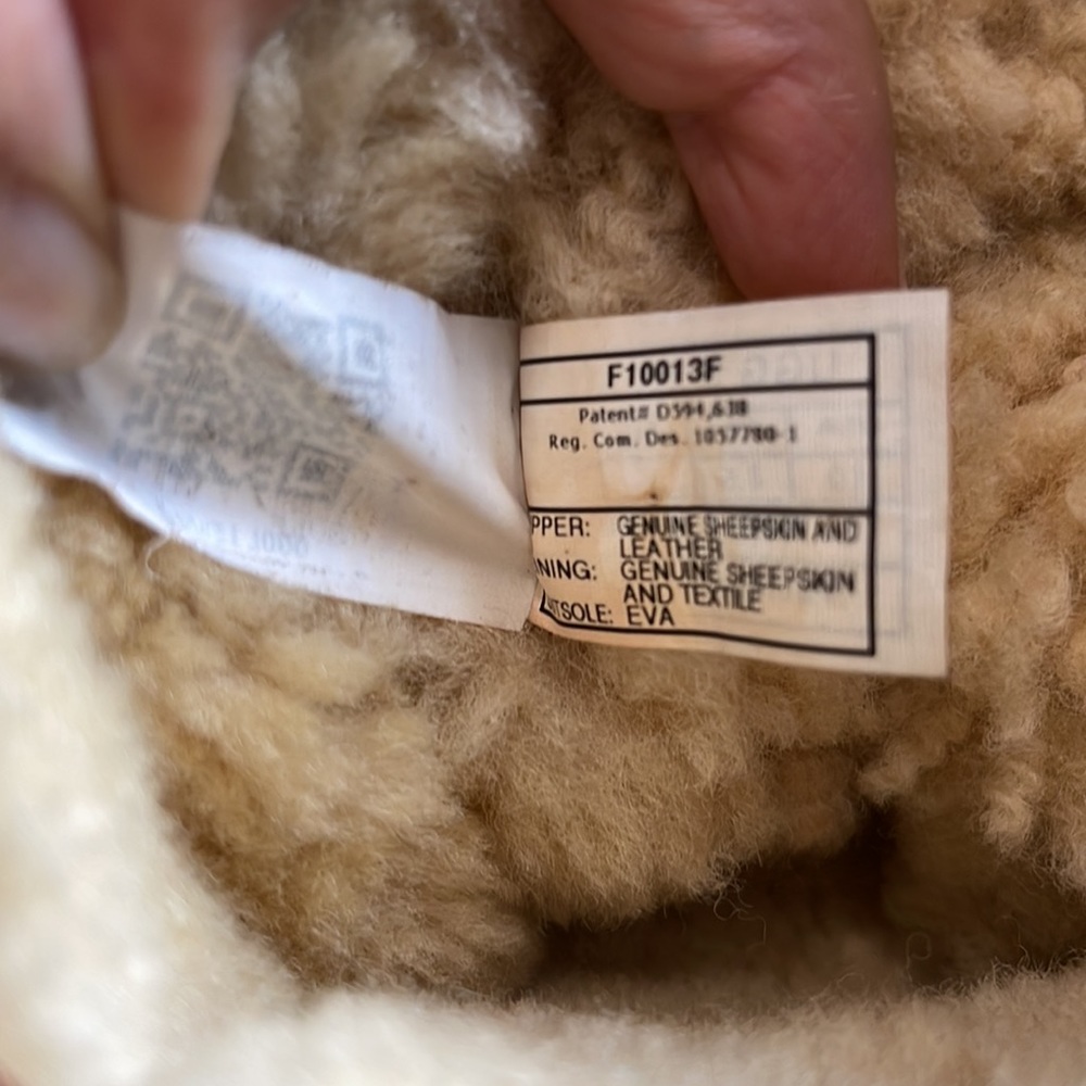 Ugg Tall Chesnut Boots - Picture 14 of 15
